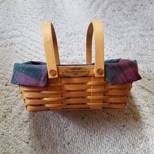Vintage Longaberger basket
